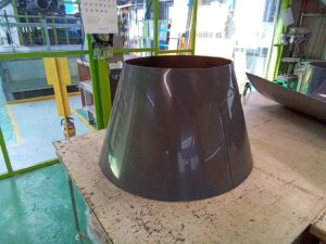 型枠取り外し